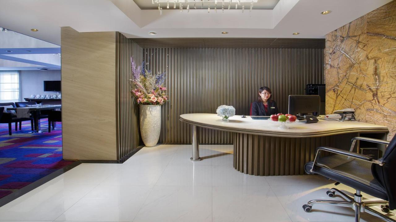 Holiday Inn City Centre Харбин Экстерьер фото